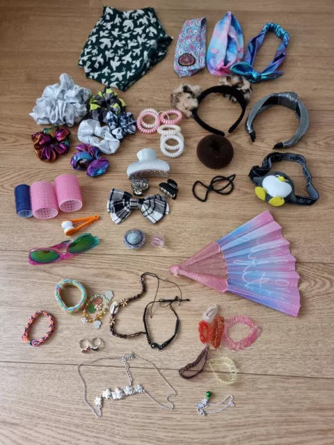 Bundle of childrens girls jewellery hair bands jewellery