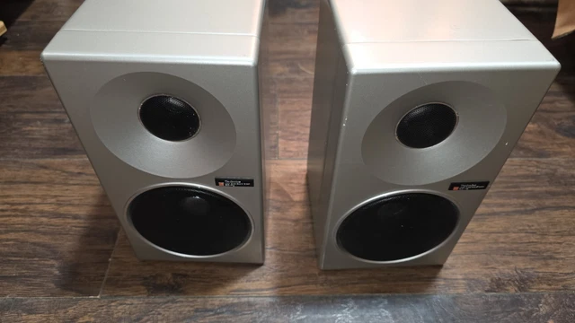 VINTAGE TECHNICS SB-F2 2-Way Linear Phase Speakers Pair Silver