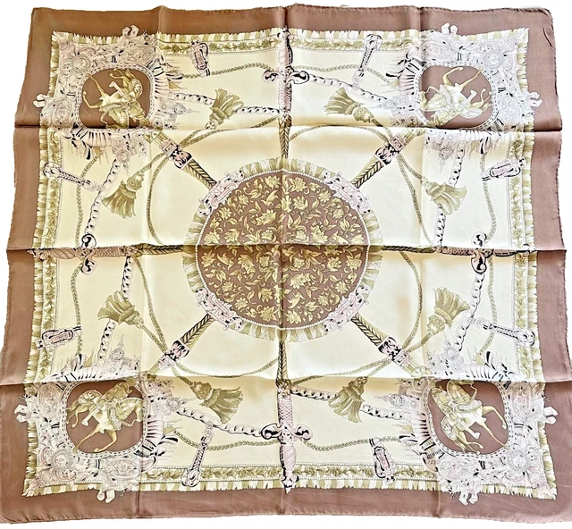 Foulard/Carré/Chale★En soie-Hand rolled ★Silk SCARF