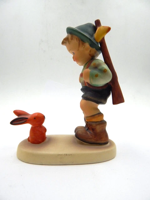 HUMMEL GOEBEL FIGURINE SENSITIVE HUNTER  Made in GERMANY