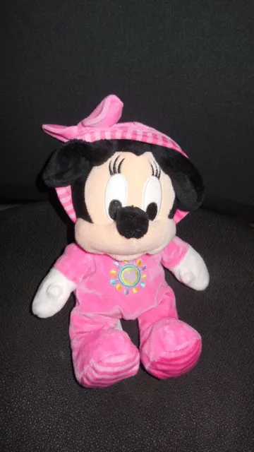doudou peluche Minnie pyjama combinaison capuche rose brodé soleil DISNEY