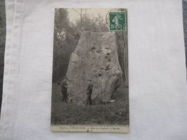 Cpa Orne 61 Environs D'argentan Silly En Gouffern Le Menhir