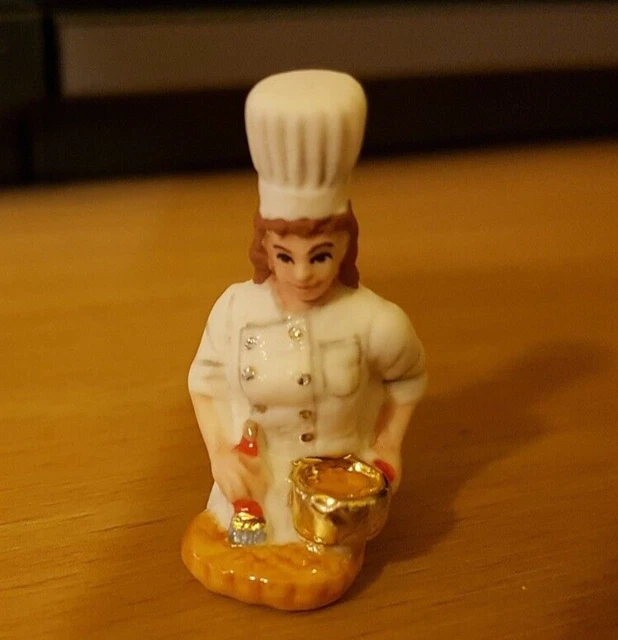 Fève - La pâtissière  ....  (Ref. 2216)