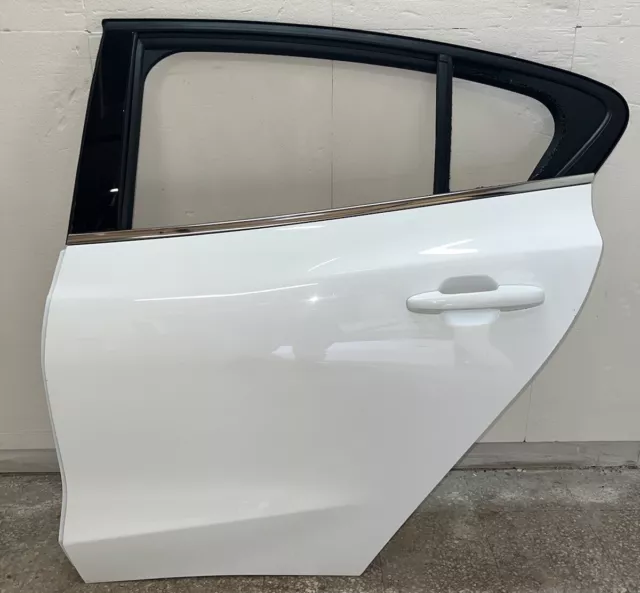 Portiera Porta Sportello Posteriore Post. Sinistra Sx Ford Focus Berlina 2022