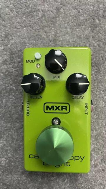 MXR M269SE Carbon Copy Bright Analog Delay Guitar Effects Pedal