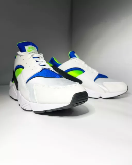 NIKE AIR HUARACHE Scream Green Size UK 11 Us 12 BNWB 150.00