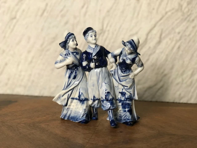 DELFT  3 personnages début XXème