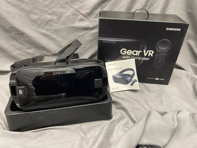 Samsung Gear VR Powered By Oculus Virtual Headset W/ Controller (SM-R325)