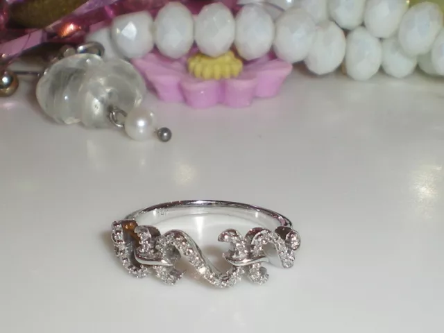 Jane Seymour Open Hearts 14K White Gold 1/8ct Trio Diamond Ring   KAY 💎  SIZE 5