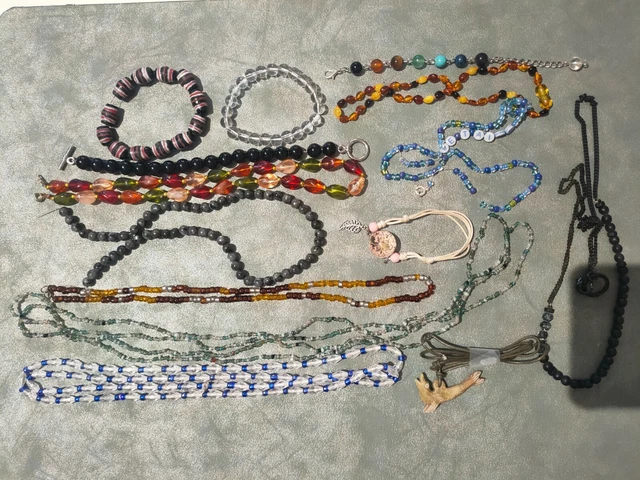 Lot De Bijoux Anciens Et Fantaisie - Doré, Perles Et Pierres - Vintage Rare Ref. R131