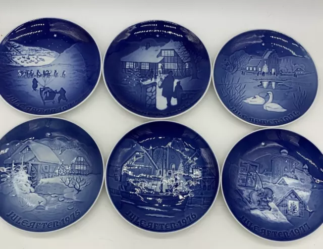 Set Of (6) Royal Copenhagen Plates Jule After 1972, 1973, 1974, 1975, 1976, 1977
