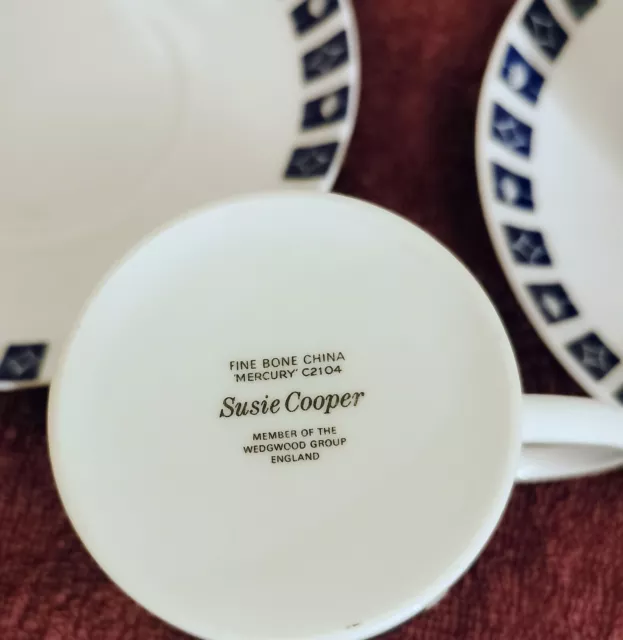 Rare Immaculate Susie Cooper Wedgwood Mercury Coffee Cups And Saucers X 4 3