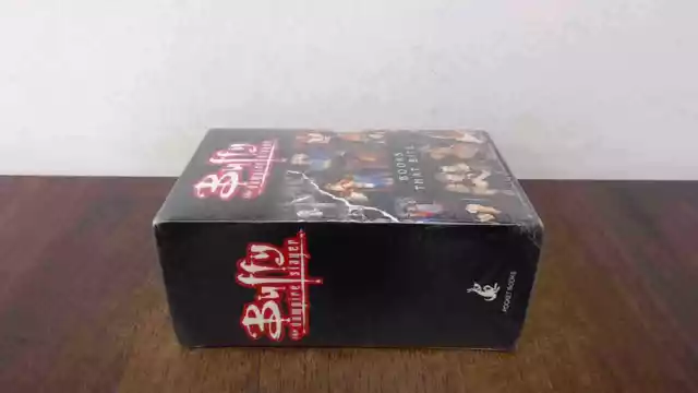 Buffy the Vampire Slayer (5 book Set With Slipcase), Various, Poc