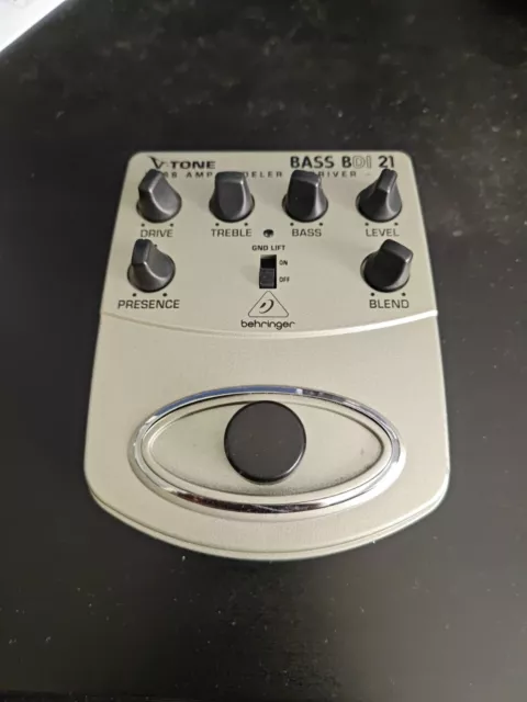 Behringer V-TONE BASS DRIVER PEDAL - DI BDI 21 Modeler Guitar Effects Pedal