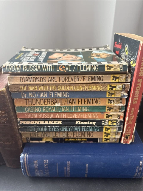 FROM RUSSIA, WITH LOVE - 007 James Bond Paperback Ian Fleming Pan Book Film