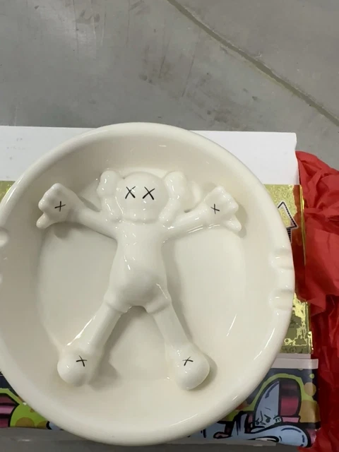 AUTHENTIC & SIGNED** KAWS x Gallery1950 OriginalFake