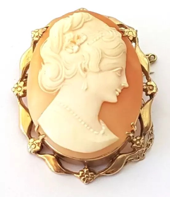 2: Good Size Pretty 1930s 9ct Yellow Gold Cameo Brooch w Debutante Beauty 14.6g