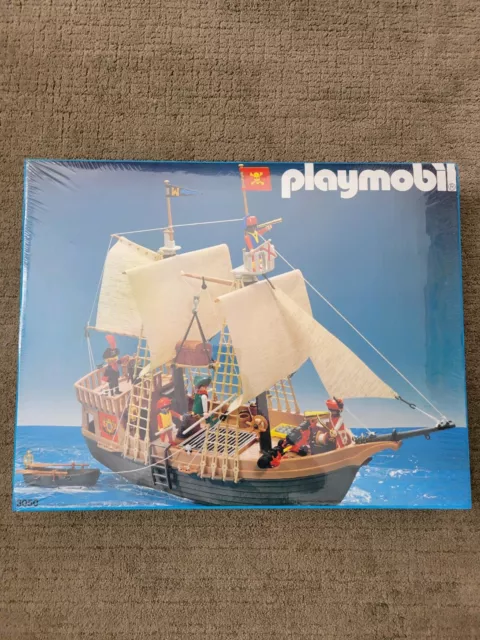 Playmobil Blackbeard's Pirate Ship & Accessories 1978 Geobra Vintage Toy  HIGHLY RARE. 