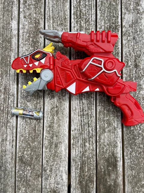 Power Rangers Red Gun POWER RANGERS DINO Charge T Rex Red Morpher Gun & Charger Number 6 £14. ...
