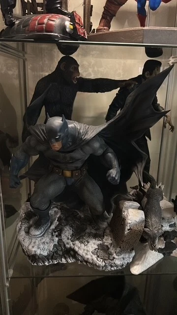XMスタジオバットマン サニティー スモークVer 1/6 しつける