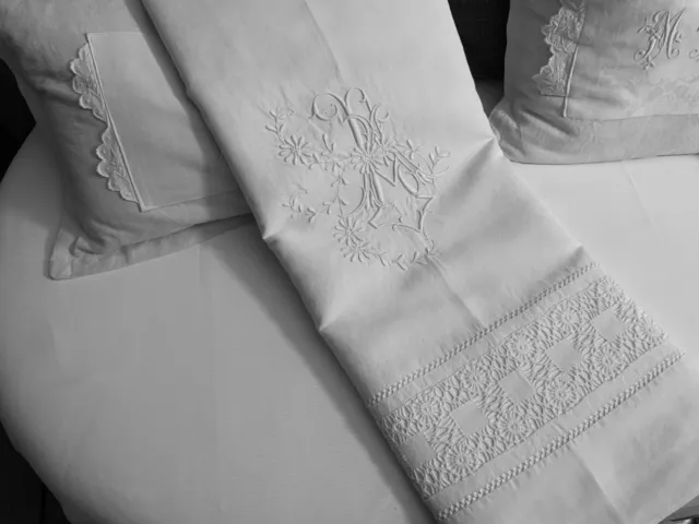 linge ancien Drap De Mariage Fil De Lin Brodé Avec Retour Grand Monogrammes A L