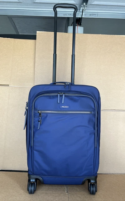 Tumi International Carry On Voyageur Tres Leger Suite Case 196360 Blue NEW