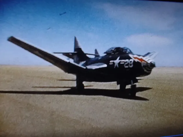 Raro Vintage 8mm Película en Casa Carrete Espectáculo Aéreo Demostración EE. UU. Jets Aviones A44