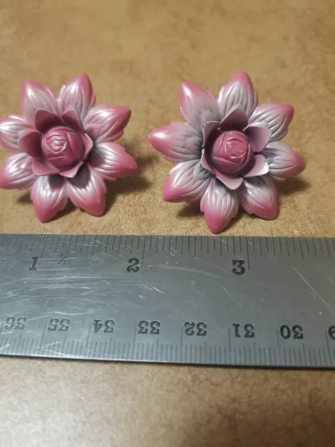 Vtg Pair Pink Enameled Metal Flower Push Pin Tacks Curtain Drapery Tie Backs