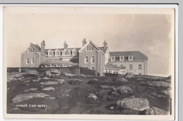 Cornwall; Land's End Hotel RP PPC By 1st & Last House, Unposted, c 1930's
