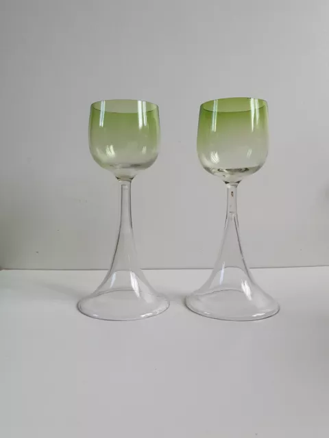 Anciens Verres à vin pieds trompette en cristal - Calice style Roemers