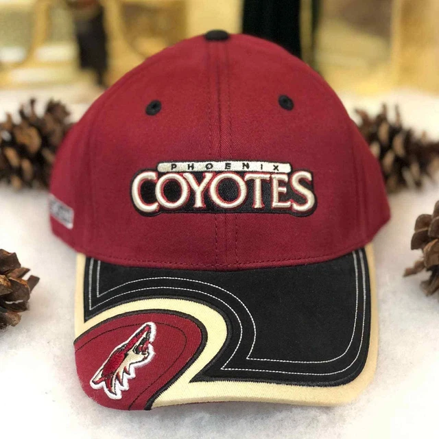 Deadstock NWOT NHL Phoenix Coyotes CCM Hockey Strapback Hat