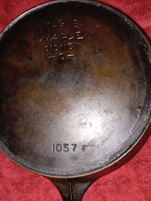 Wagner Ware #7 Sidney - O - Cast Iron Skillet With Heat Ring - Pattern 1057 F