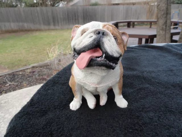 Sandicast Original Size Sitting Fawn English Bulldog Sculpture