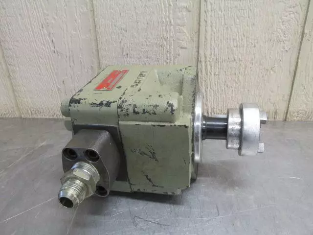 IMO CIG 42032RD Hydraulic Gear Pump 7.1 GPM 2500 PSI 1 Stage 1.24 cu.in