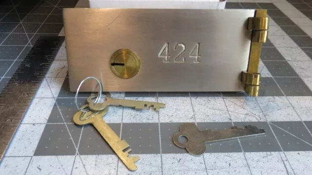 Antique L.L. Bates 1886 Safety Deposit Box Door, Hinges 2 Op & 1 Guard Key #424