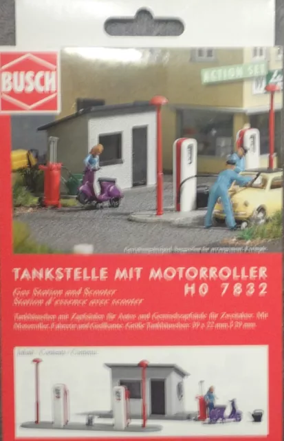 Busch   7832   (Spur HO)   Tankstelle + Motorroller- Bausatz + OVP  (unbenutzt)