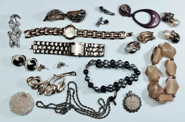 LOT DE BIJOUX FANTAISIE VINTAGE * 1300 g