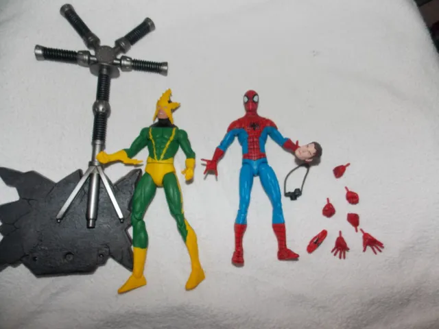 3-Marvel Diamond Select Figures, 9" Rhino + 8" Spiderman & 8" Electro w/Access.