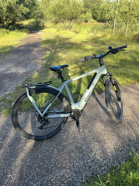 CUBE KATHMANDU HYBRID EXC 750 E bike Size 54cm Bosch Smart System