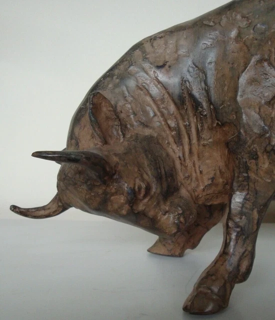 Estatua Tauro Fauna Toreo Art Deco Estilo Art Nouveau Estilo Bronce sólido Firma 2