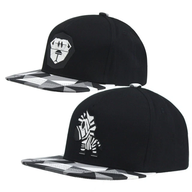 NWT Animal Embroidered Flat Brim Snapback Ballcap Lion Sheep Zebra Gray Hat