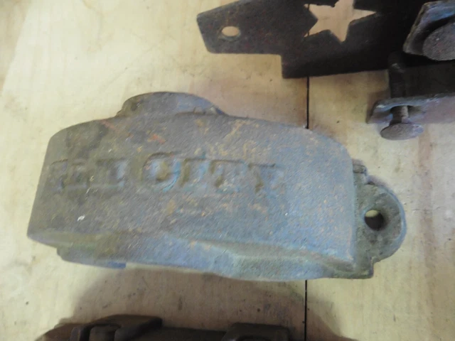 Vintage Barn Farm Rollers ELM CITY parts door hinge casters steam punk Rust Hard 3