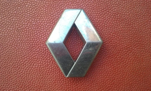 Badge Emblème Renault Clio 4 Arrière - Logo Officiel Argenté 908897462R