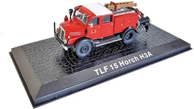 Camion Dei Pompieri 5000L Diamond 6x6 In Miniatura Pressofuso - Scala 1:43 Hachette