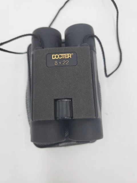 Docter 8x22 Binoculars, IN EXCELLENT WORKING CONDITION.