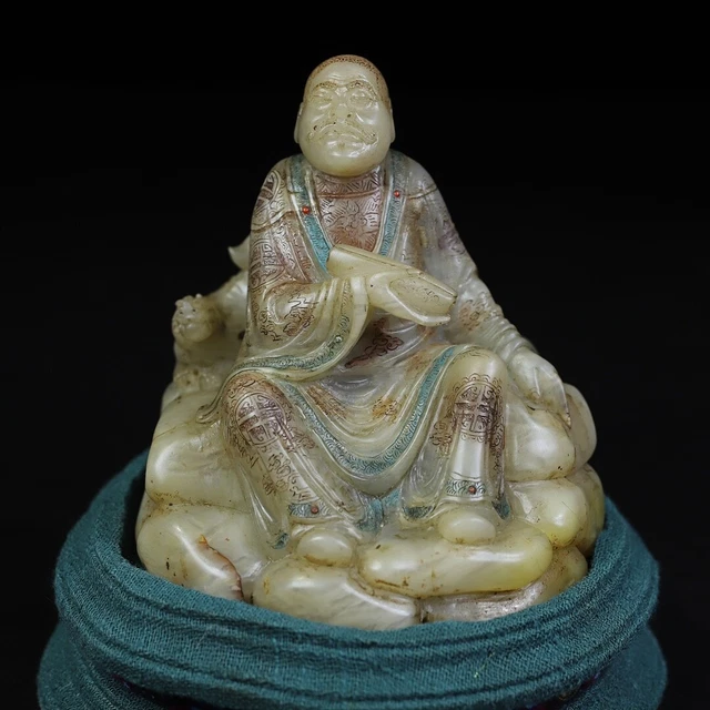 Chinese Exquisite Handmade Arhat Carving Shoushan Stone Statue