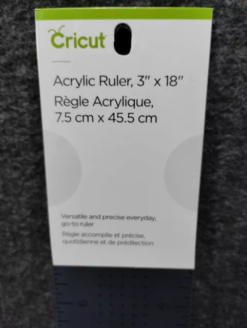 Regla de acrílico CRICUT 3""x18"" azul NUEVA 2