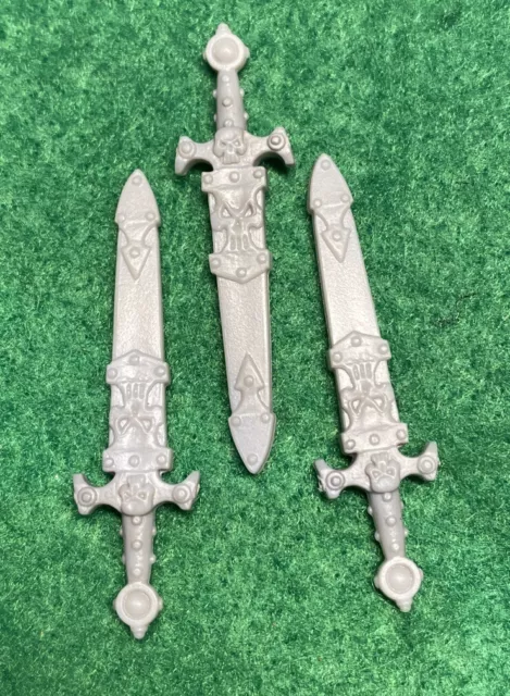 Warhammer Chaos Warriors Classic Warrior Sword x3 Weapon Bits Games Workshop OOP