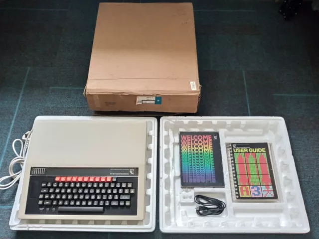 Acorn BBC Micro Computer Modell B - MMC Laufwerk, wiederaufgerähtes Netzteil & verpackt