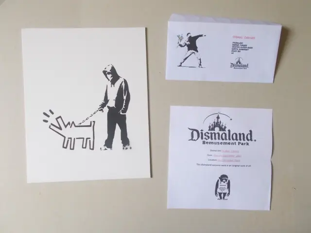 Dismaland Souvenir " Haring Dog " Peinture sur Carton entoilé d'aprés Banksy